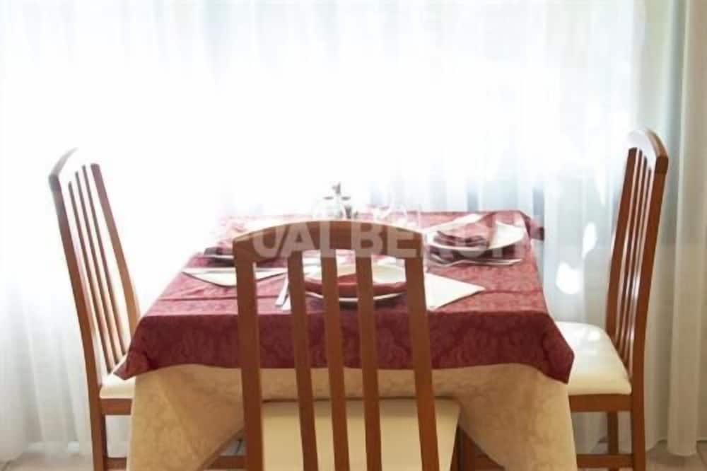 Hotel La Pergola 52/63
