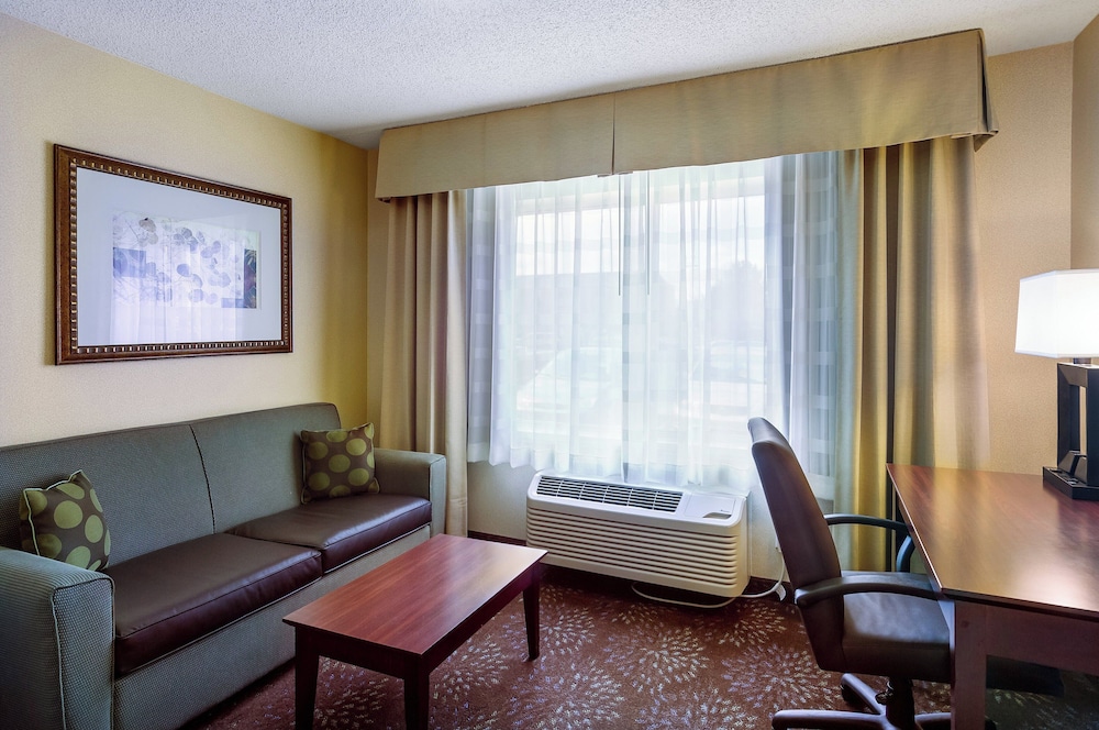 Holiday Inn Express & Suites Sandy - South Salt Lake City, an IHG Hotel 37/56