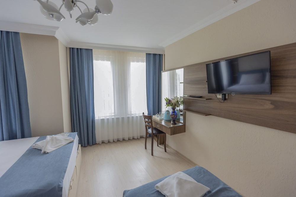 De Maree Hotel 36/53