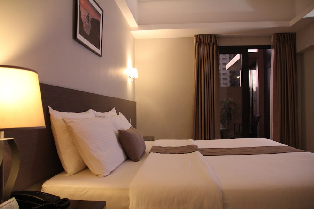 Sequoia Hotel Quezon City 15/35