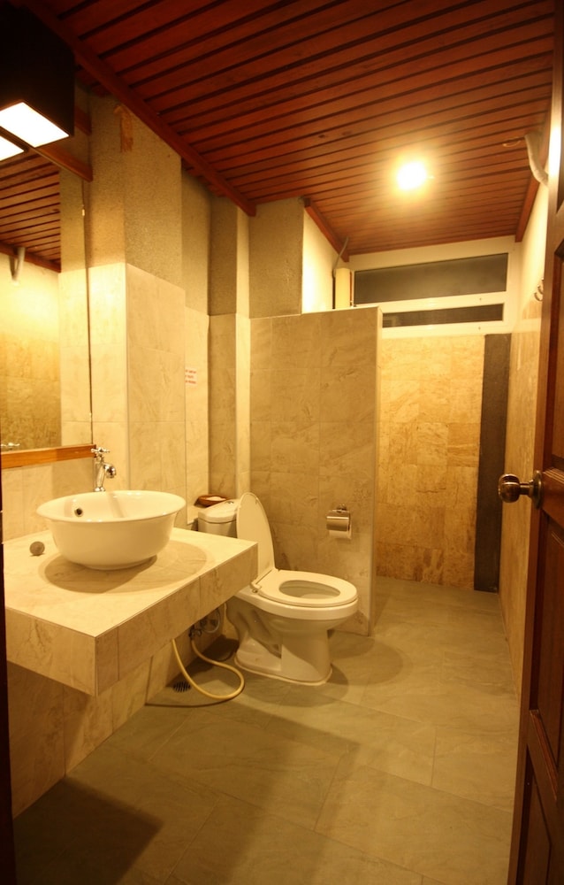 Baan Bandalay Hotel 28/59