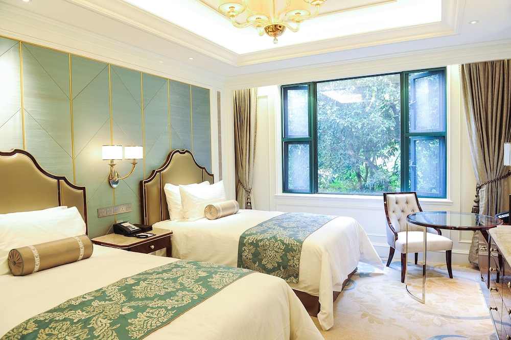 Xijiao State Guest Hotel 8/75