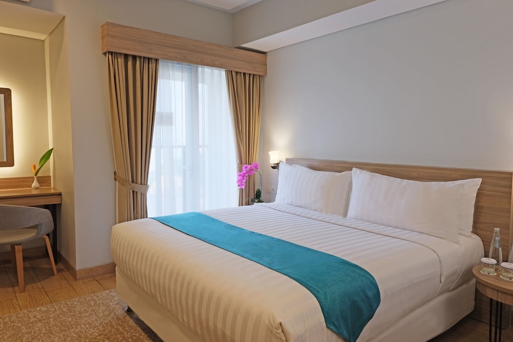 Vega Hotel Gading Serpong 20/65