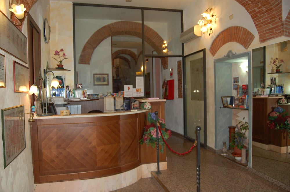 Leonardo Hotel 6/63