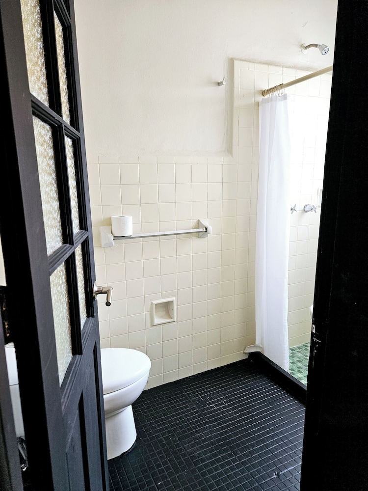 Hotel Singular Antara 46/50