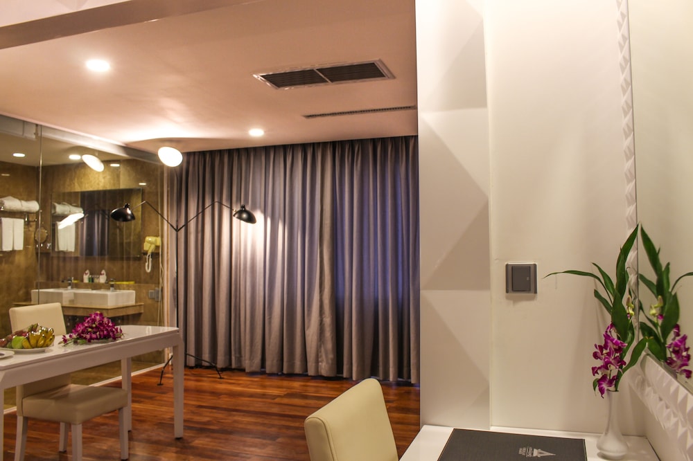 Grand Sokhalay Hotel 28/38