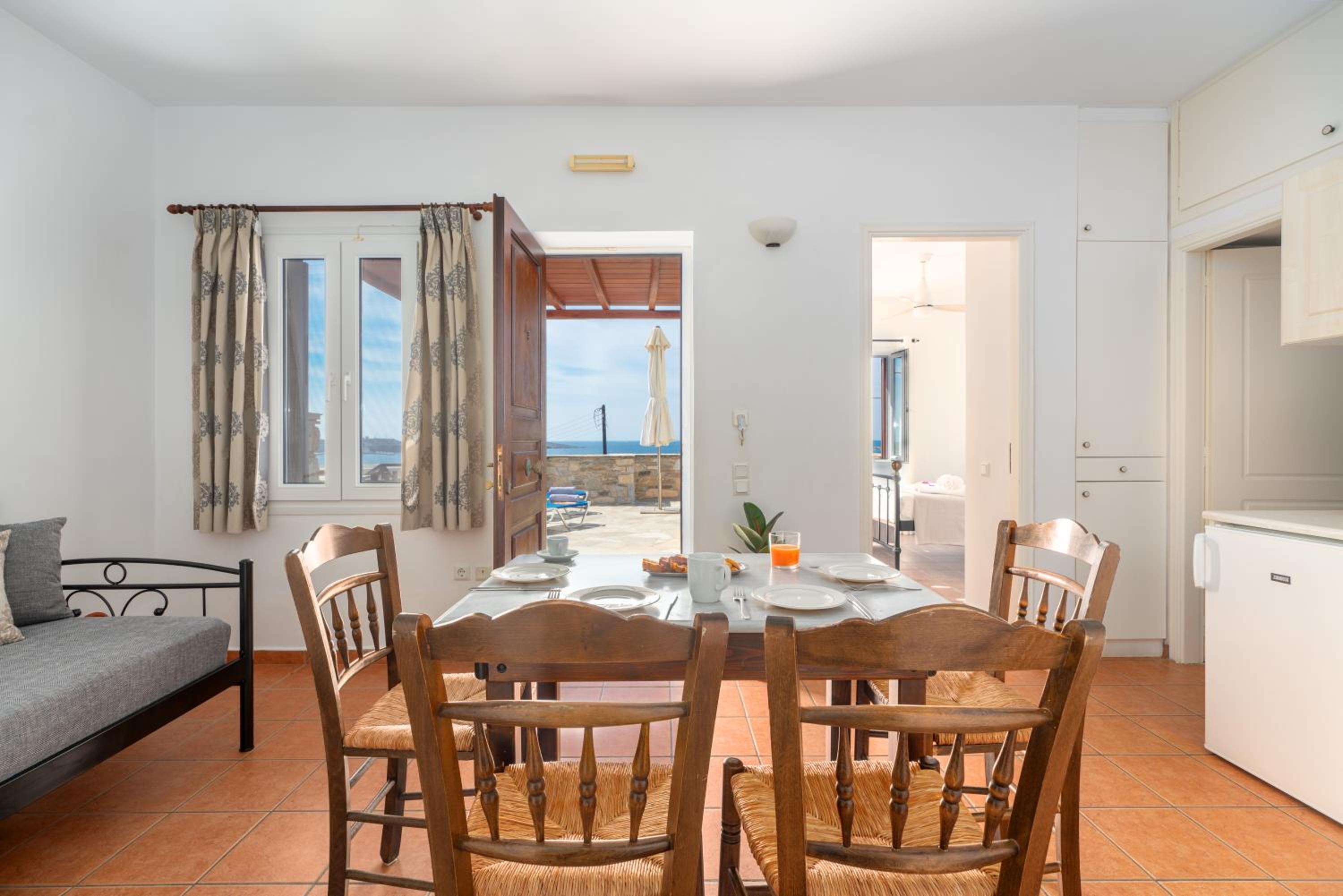 Reggina S Apartments 14/23
