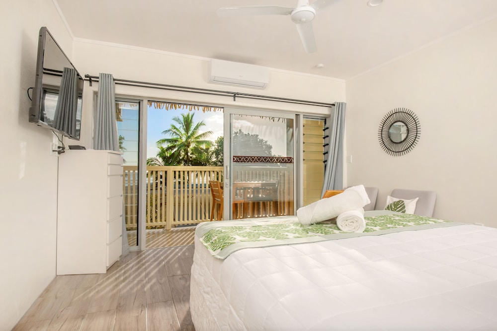 Castaway Resort 49/80