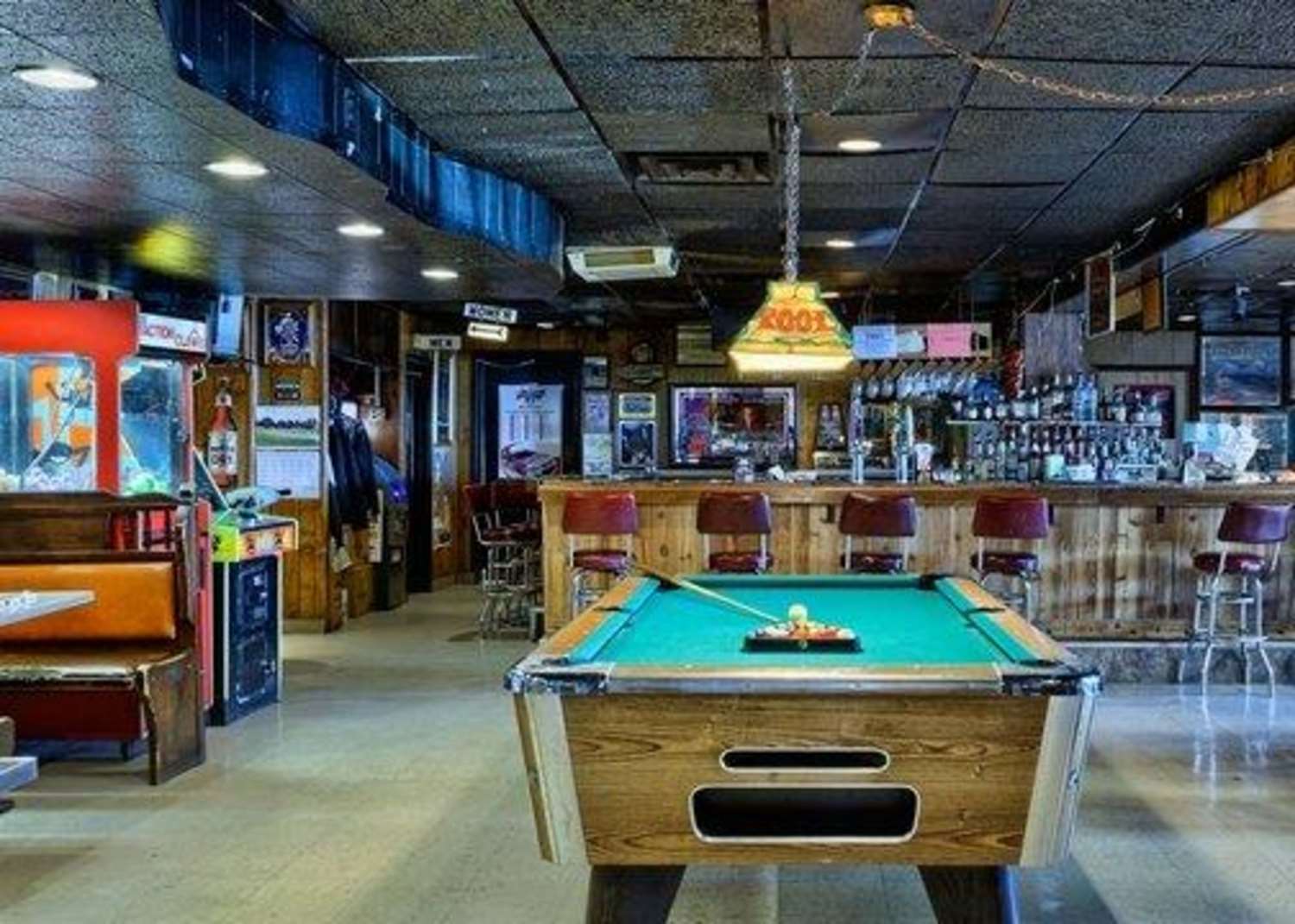 Rodeway Inn Muskegon Airport MI 21/33