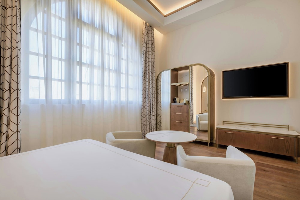 Grand Hotel Centenari, Valencia, Autograph Collection 14/50