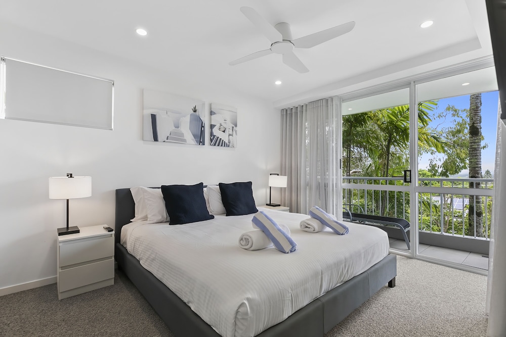 1 BEDROOM, SUPERIOR, APARTMENT