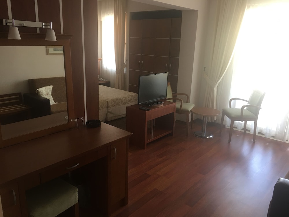 DIVA HOTEL 15/31