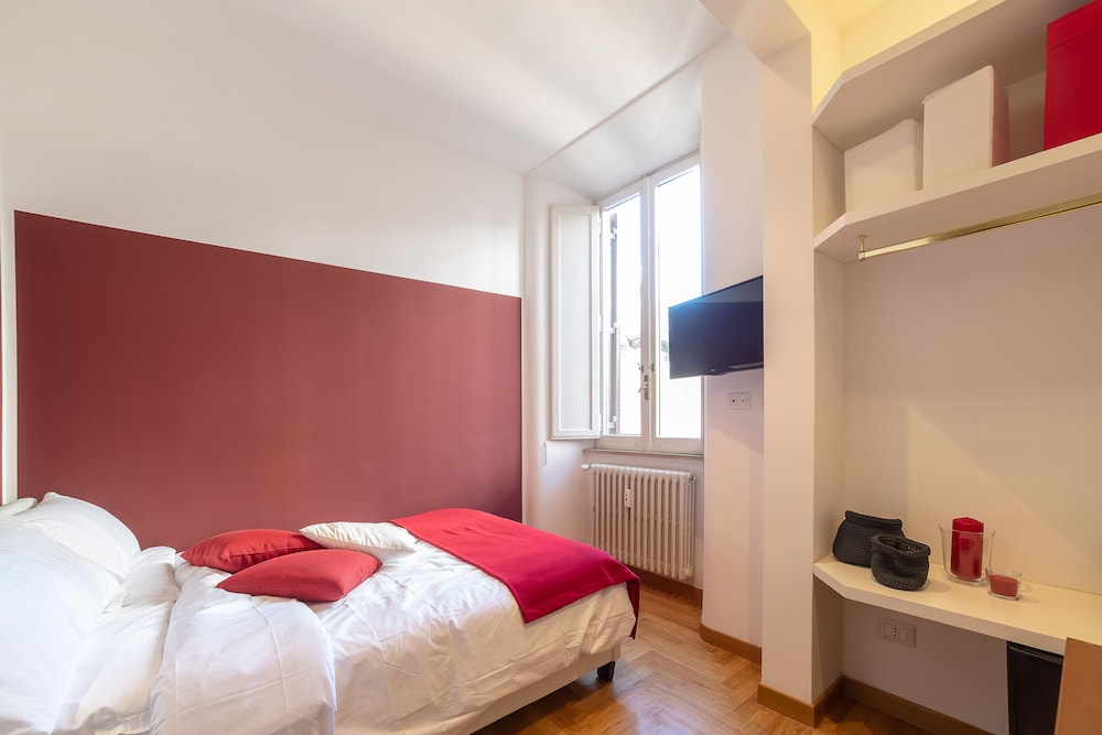 Lombardia40 Luxury Suites 11/36