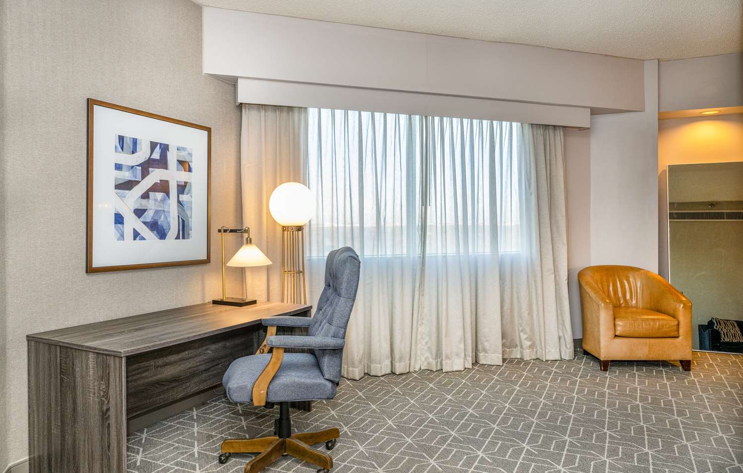 Hilton Richardson Dallas 46/53