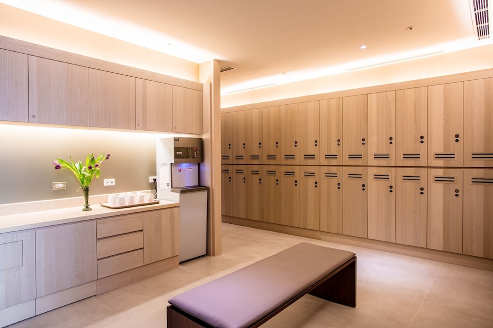 Fullon Hotel Taoyuan Airport Access Mrt A8 7/64