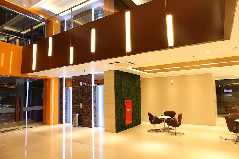 Grand Citihub Hotel Kajoetangan 43/61