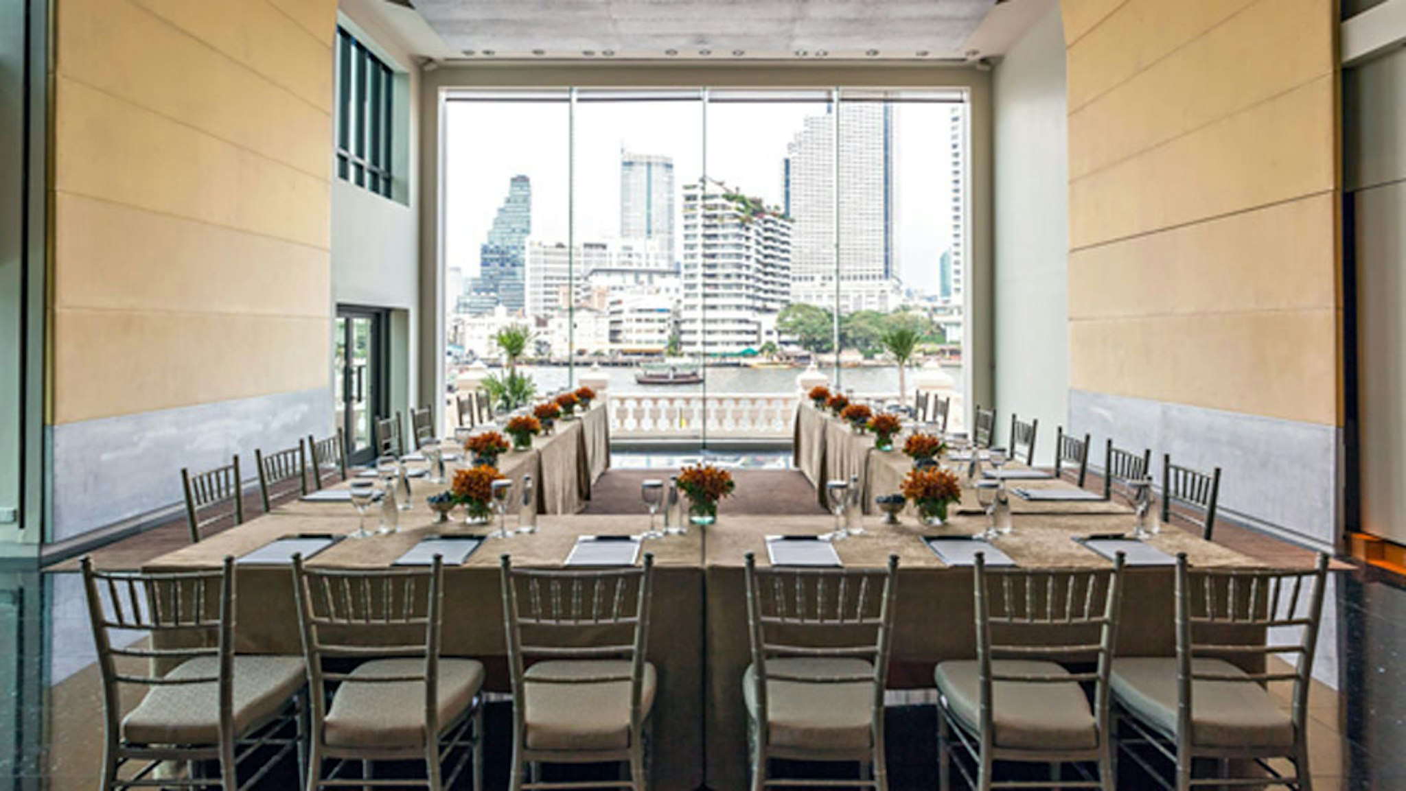 The Peninsula Bangkok 3/6