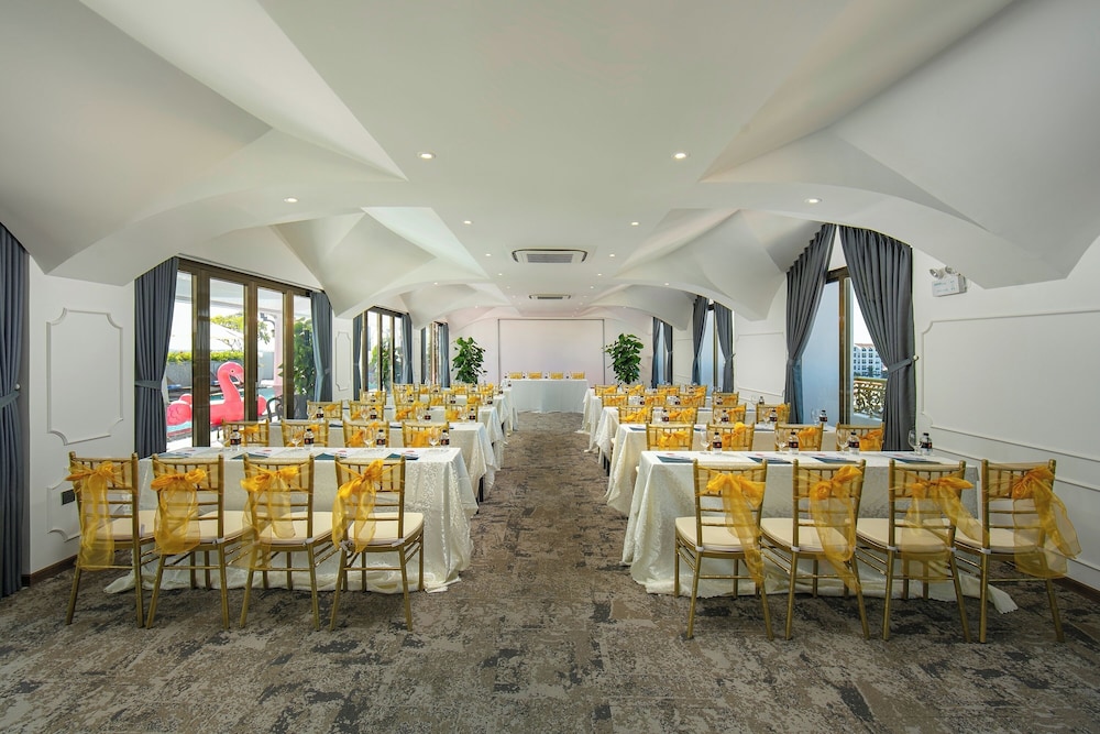 Grand Sunrise Palace Hoi An 38/49
