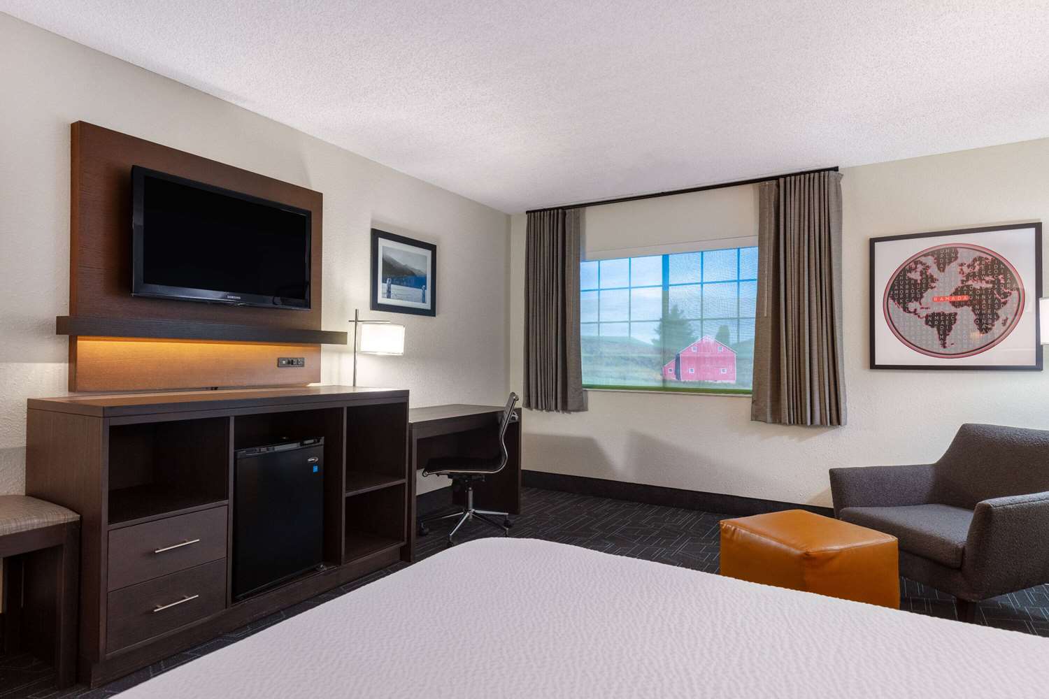 Ramada by Wyndham Spokane Airport 8/34