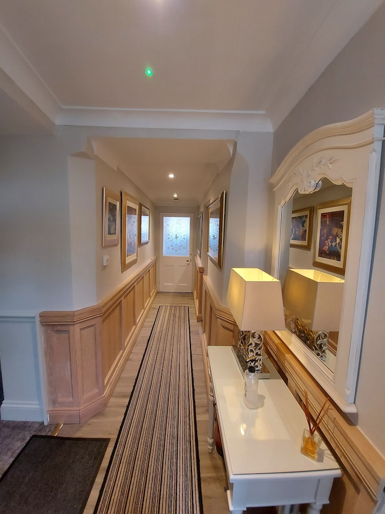 Castle View Guest House 14/22