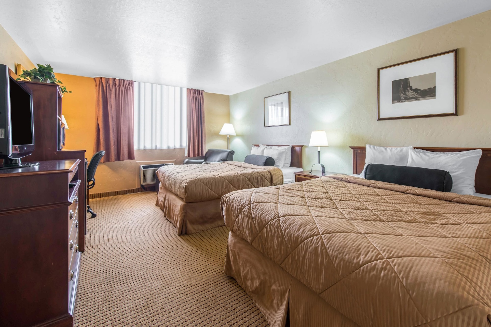 rooms