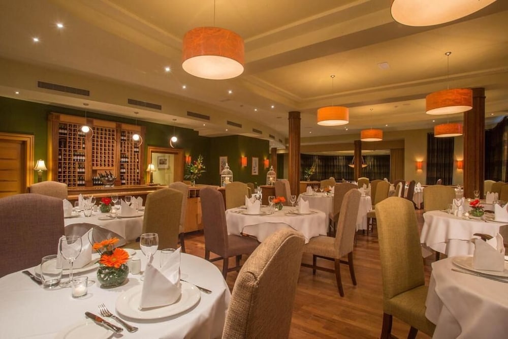 MULLINGAR PARK HOTEL 35/50
