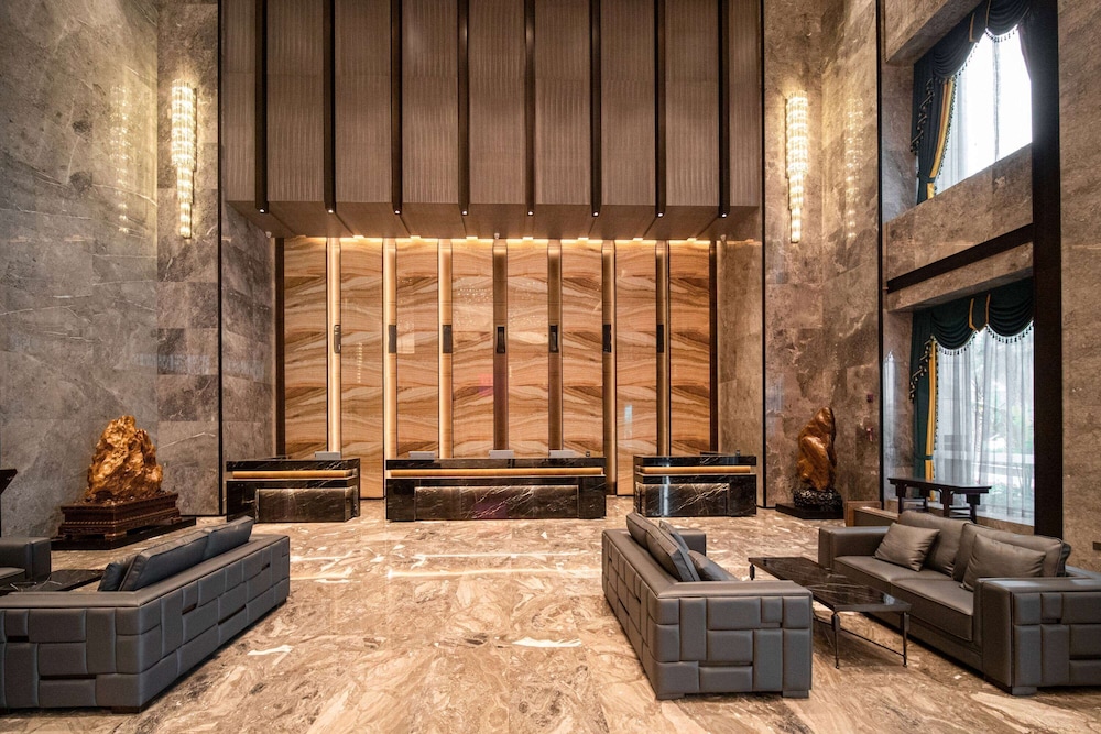 Ramada Plaza by Wyndham Hezhou North 23/32