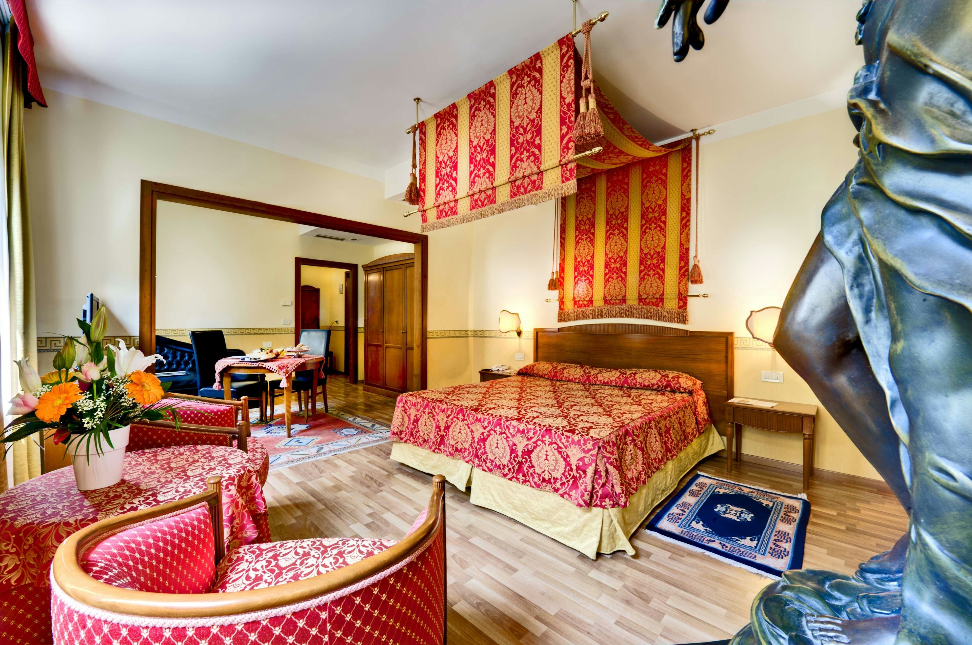Hotel Vivit 28/50