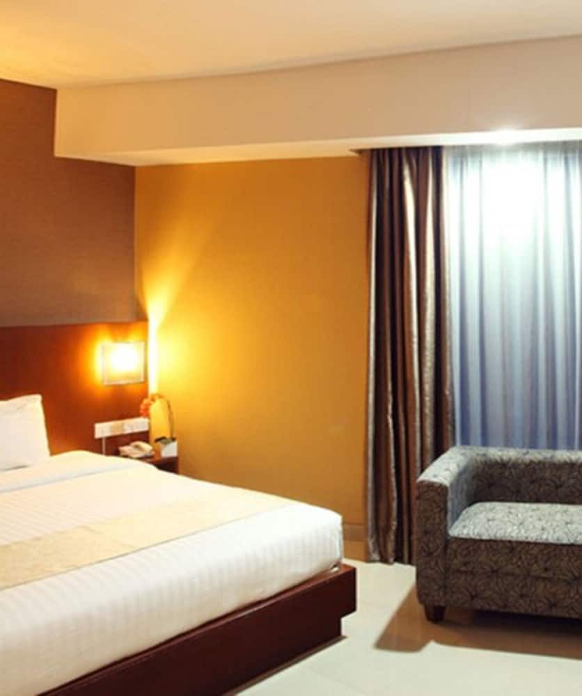 GRAND HATIKA HOTEL 13/59