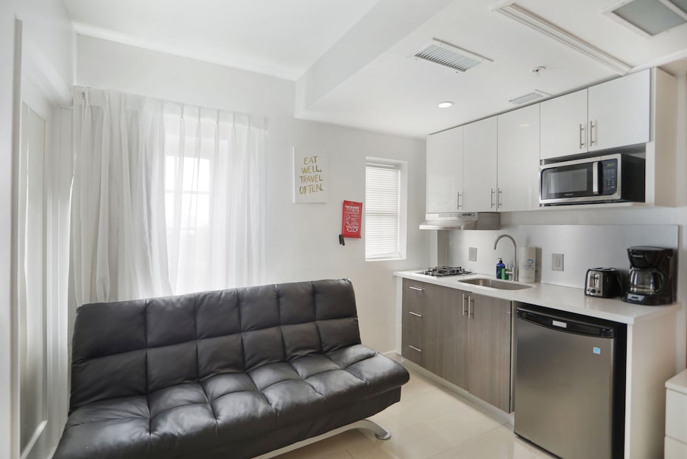 Hotel Belleza 35/50