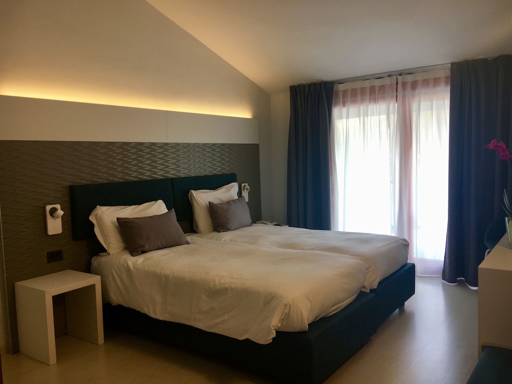Hotel L'approdo 19/66