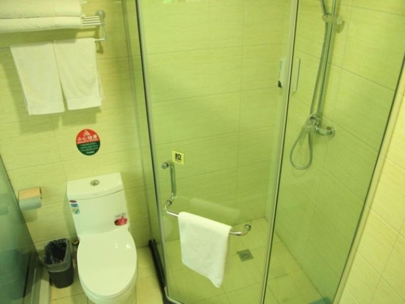 GreenTree Inn Henan Zhengzhou Wanda Hanghai Middle Road Business Hotel 49/50