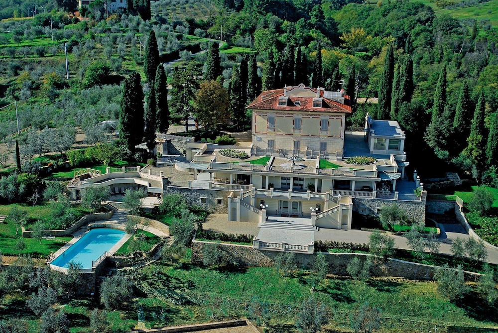 VILLA LA BORGHETTA RESORT 2/46