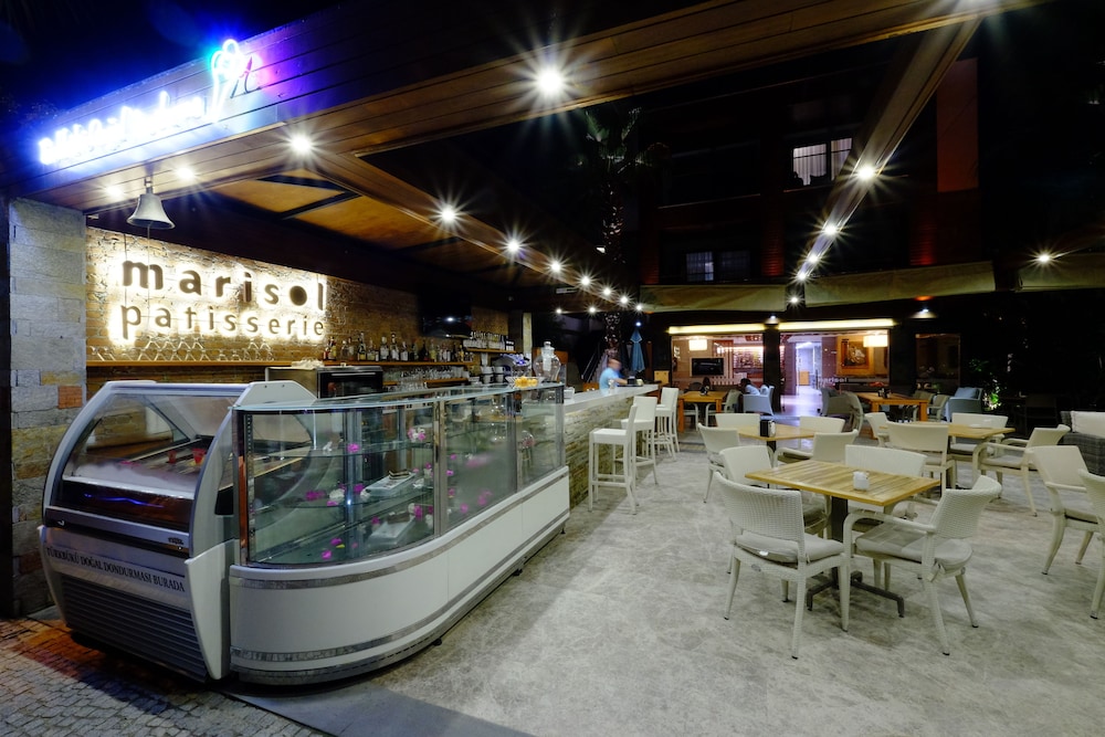 Marisol Boutique Hotel 40/50