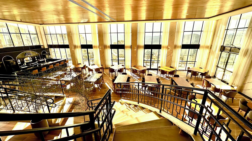 Gran Paradiso Resort 70/85