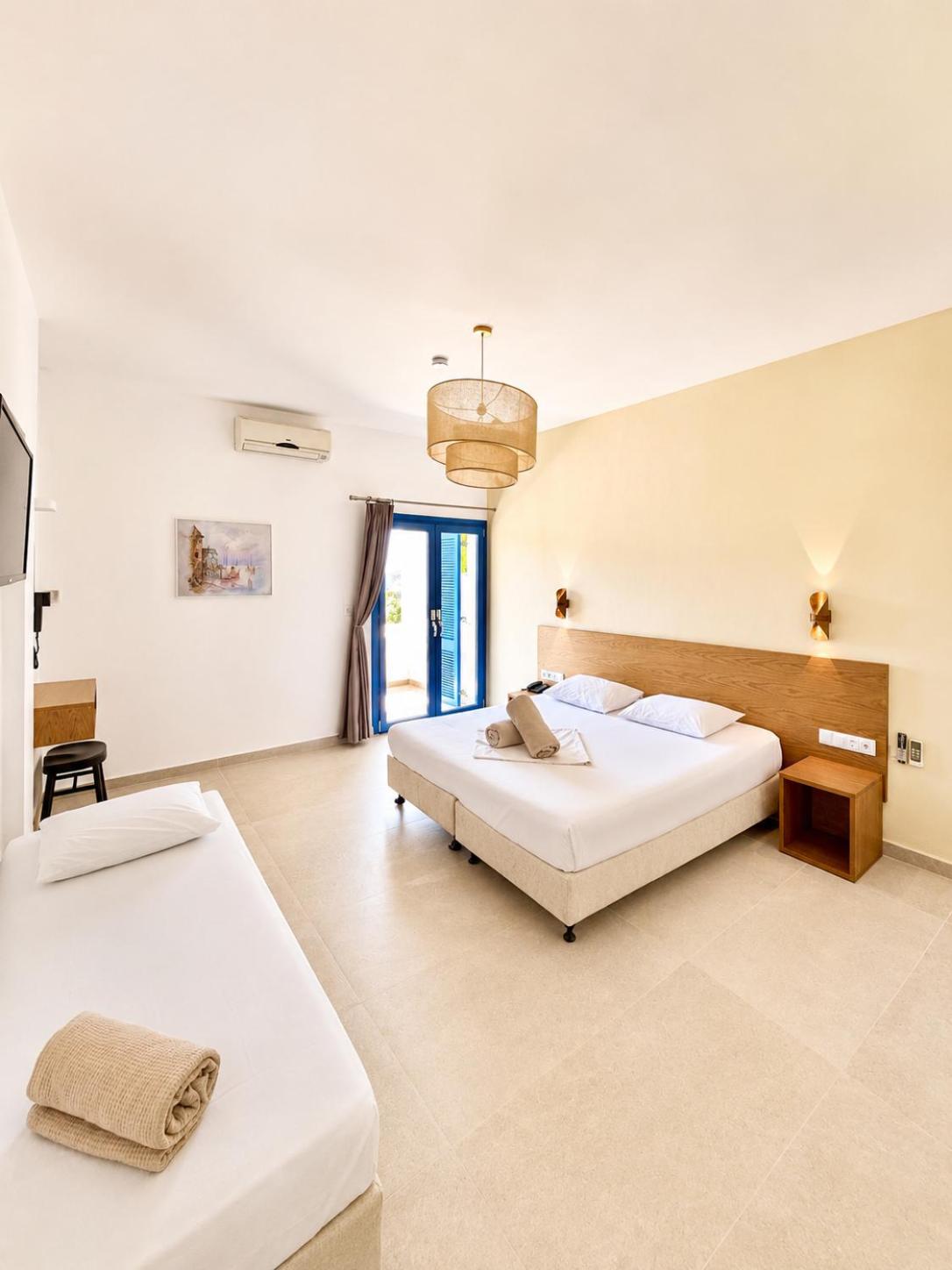 Marcos Beach Hotel 13/50