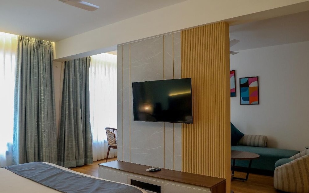 Ikshana Resort and Spa 38/48