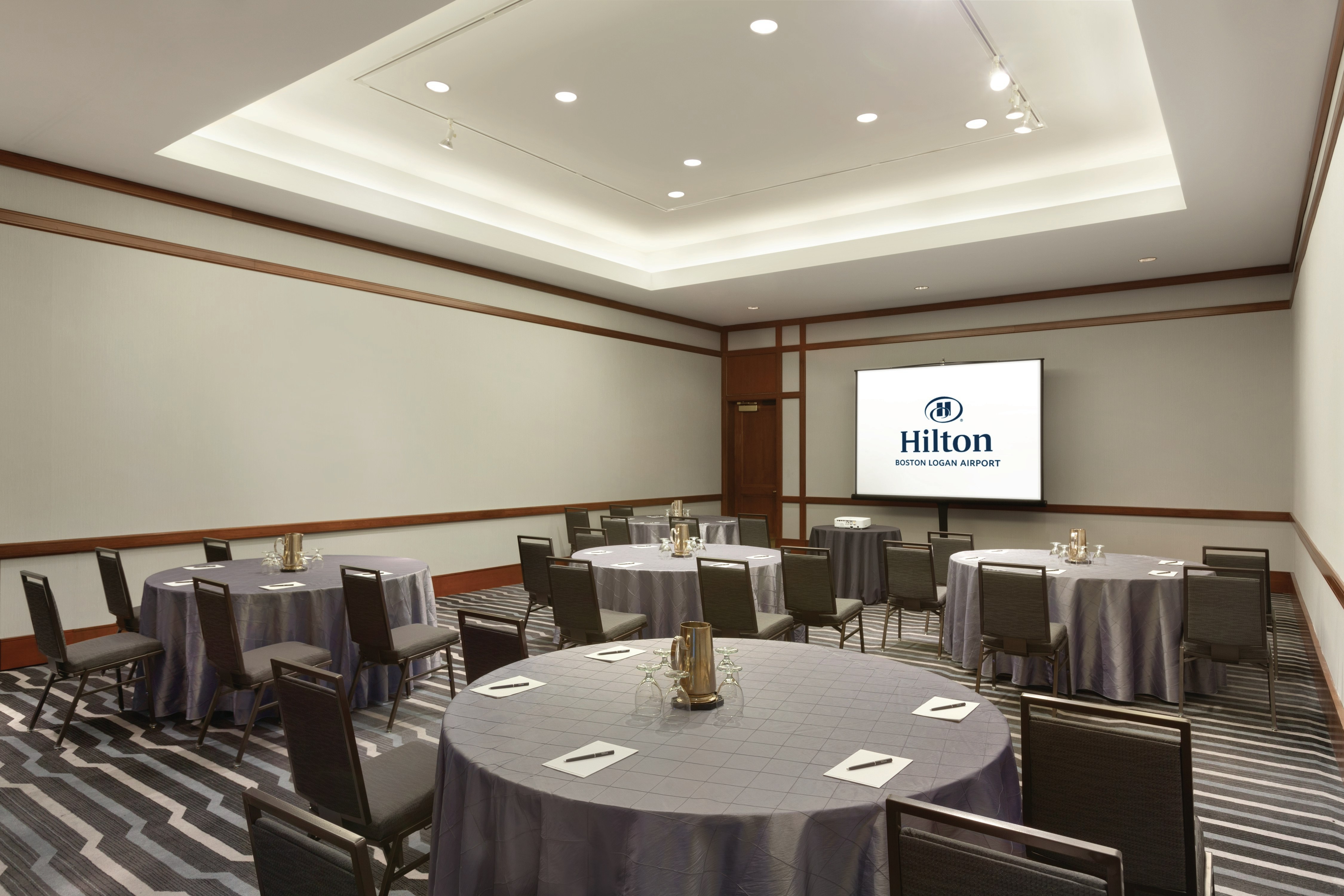 Hilton Boston Logan Airport 28/38