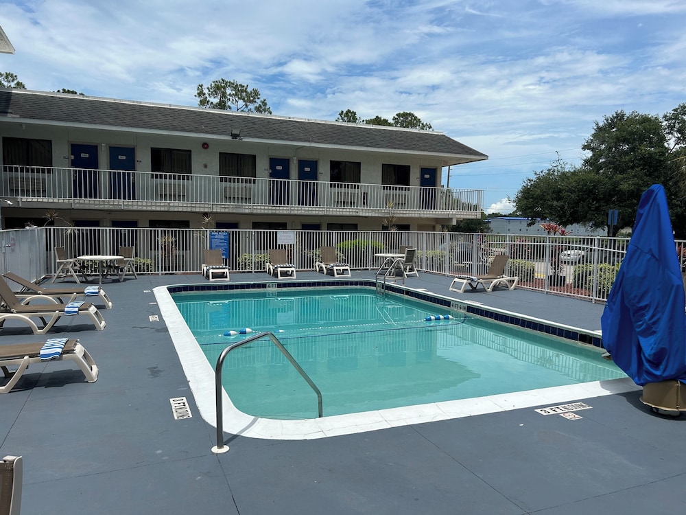 Motel6 Lakeland, FL in LAKELAND - FL