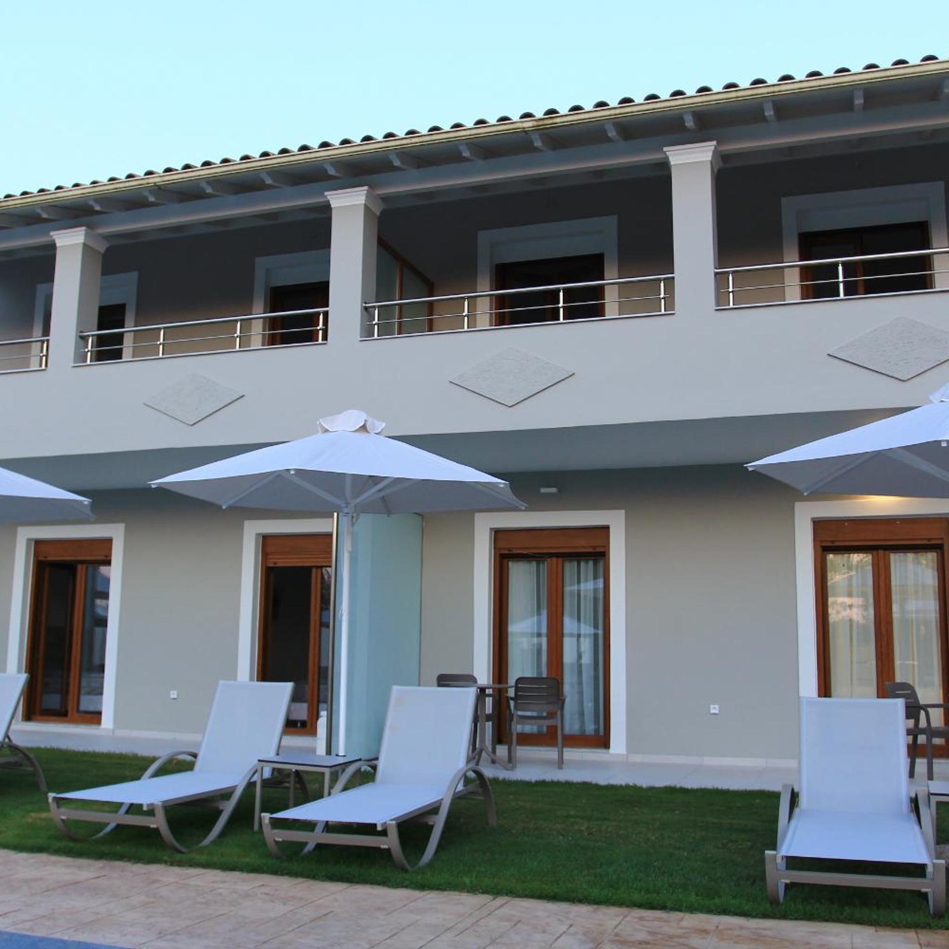 Karavos Apartments 1/57