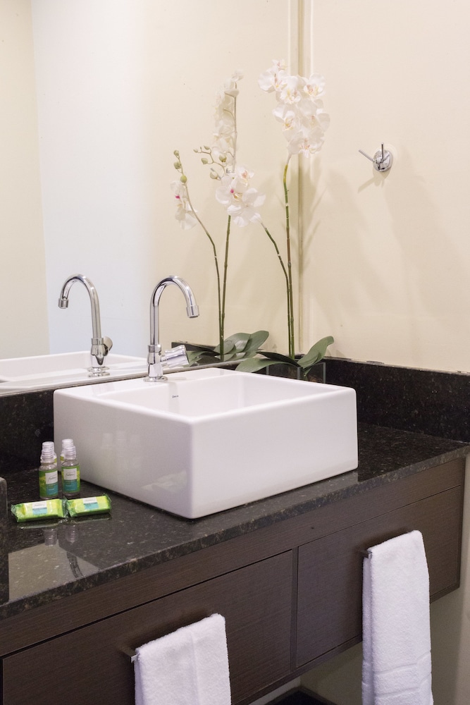 San Diego Suites Taubate 64/64