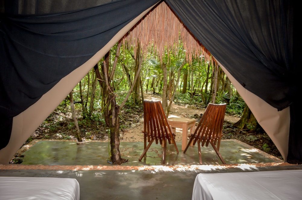Akumal Natura Glamping 20/50