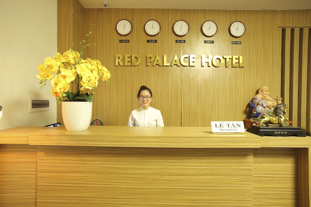Red Palace Hotel 4/18