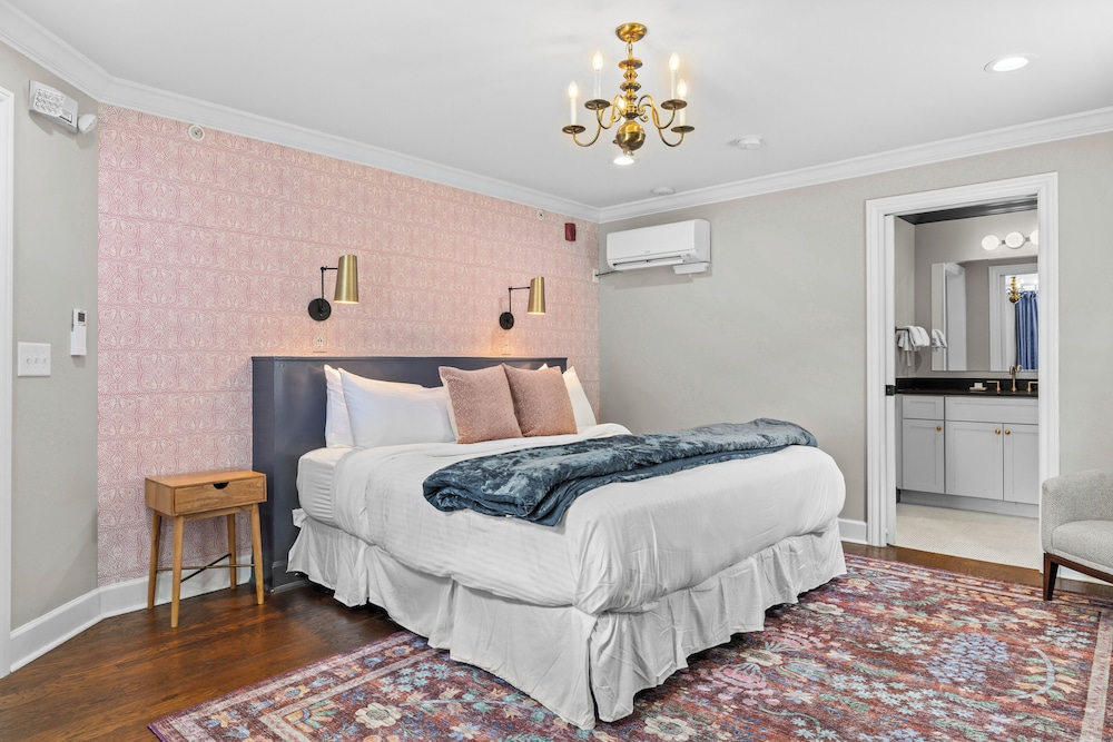 Park, Deluxe, Single, King Bed