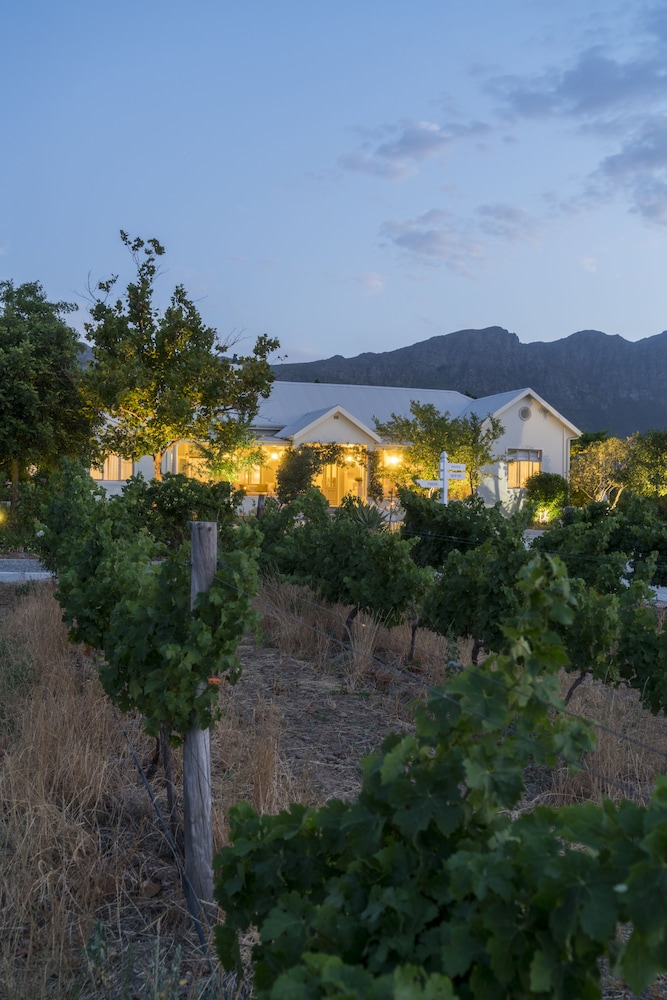 Cape Vue Country House 28/37