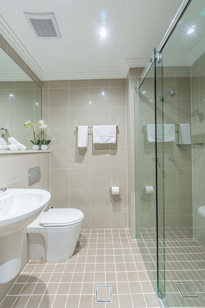 Best Western Plus Camperdown Suites 18/30