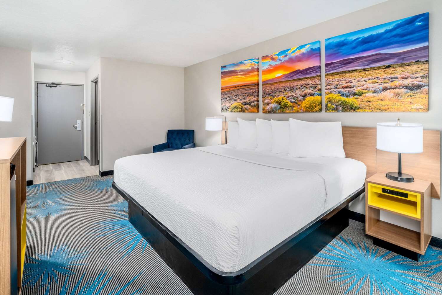 Days Inn by Wyndham Los Lunas 15/33
