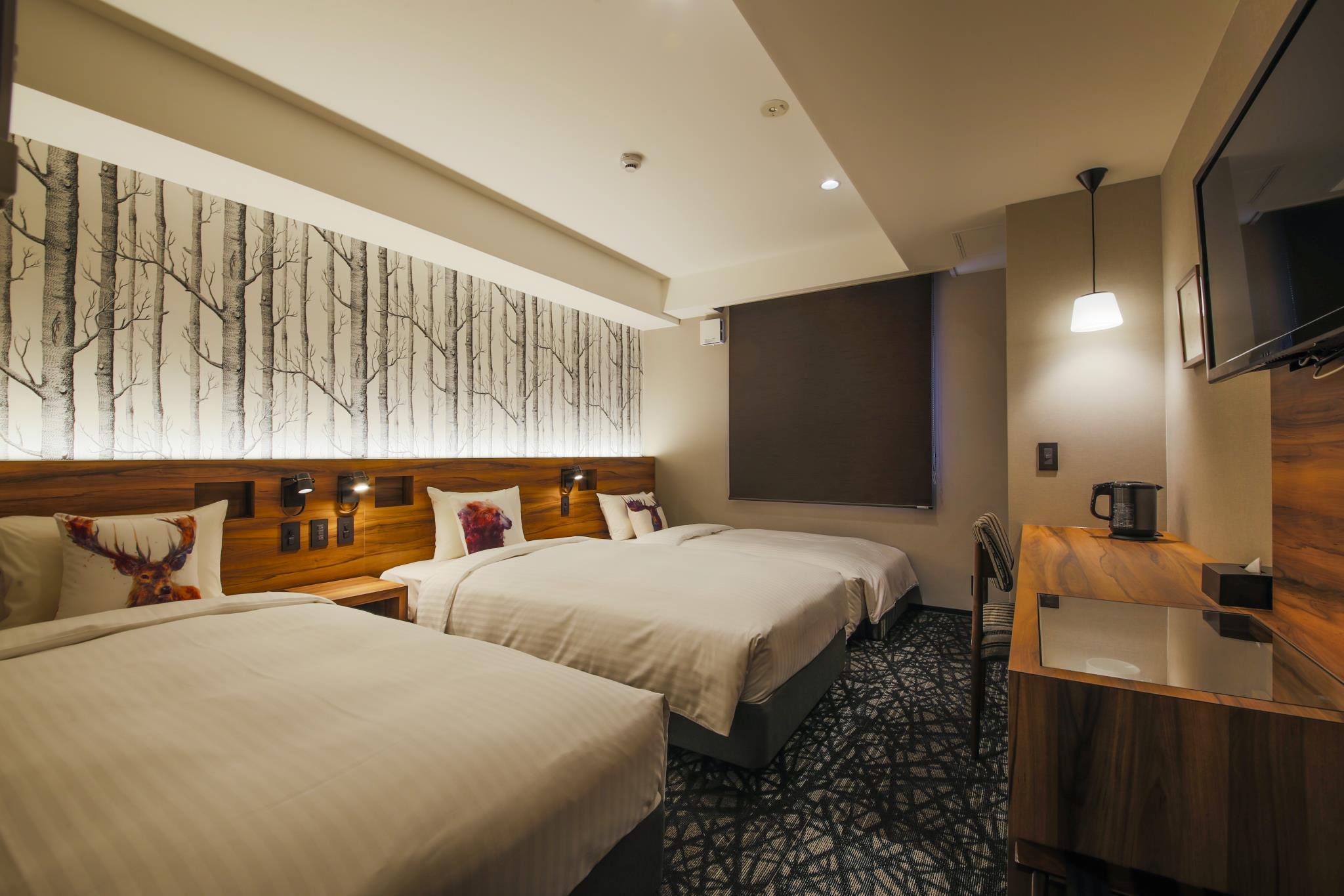 Plus, Triple, Twin Beds, with Extra Bed