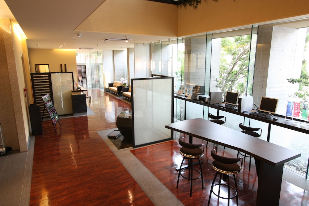 Uozu Manten Hotel Ekimae 46/51