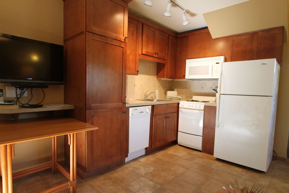 Colony I at Sea Mountain in Pahala 3/34
